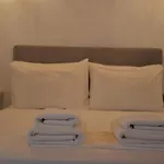 Lägenhet Cute Steps From Catacombs & Bus Stop Tripiti