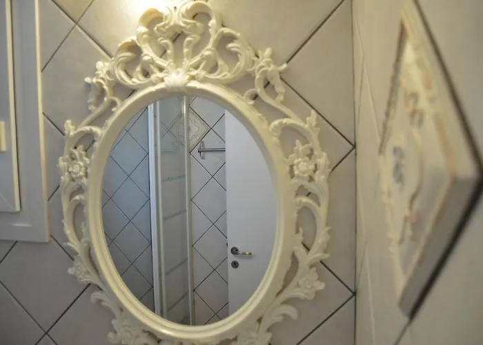 Apartament Cute Steps From Catacombs & Bus Stop *